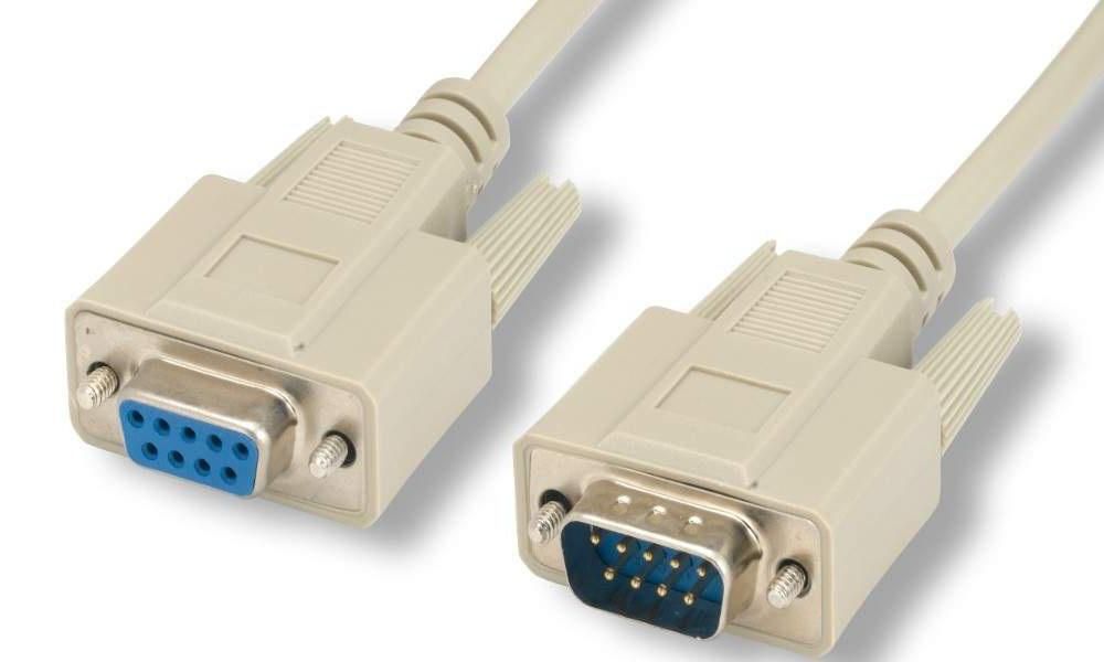 MicroConnect D-SUB/RS-232 - D-SUB/RS-232 2m